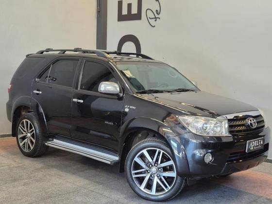 TOYOTA HILUX SW4 2.7 SR 4X2 16V GASOLINA 4P AUTOMÁTICO